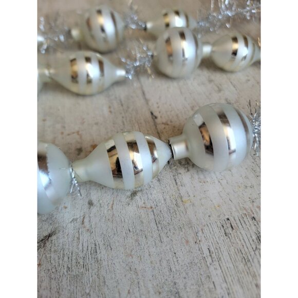 Vintage ball blown glass Garland silver stripe Xmas home decor - Picture 5 of 12